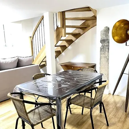 Διαμέρισμα Duplex Avec Terrasse En Hypercentre De